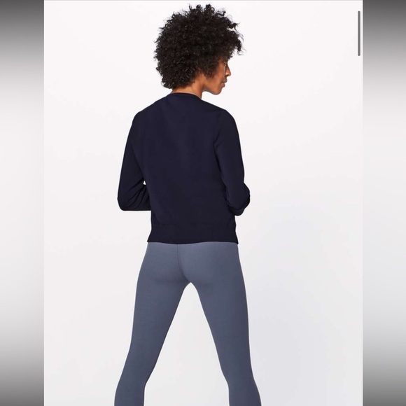 Lululemon Athletica Crew Down & Around Goose Down Quilted Sweatshirt Size 6 - Picture 8 of 14